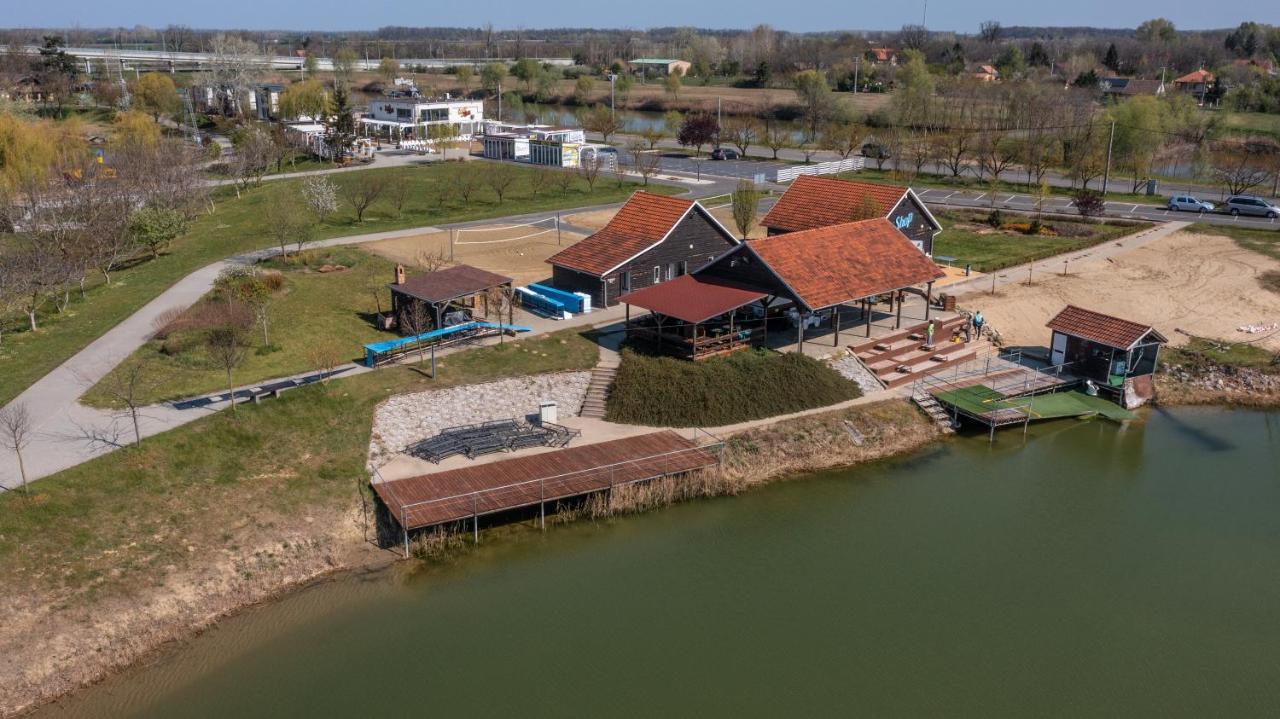 Sun City Vizisport Paradicsom Hódmezővásárhely Exterior foto